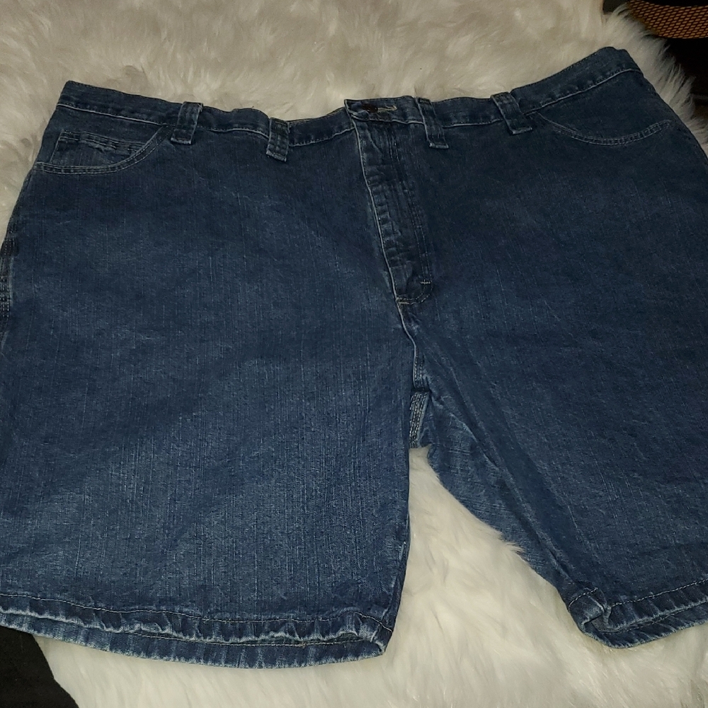 Wrangler Men's Size 48 Dark Blue Jean Shorts